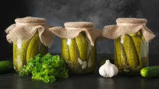 Маринованные огурцы по-фински с горчицей: превосходная заготовка на зиму