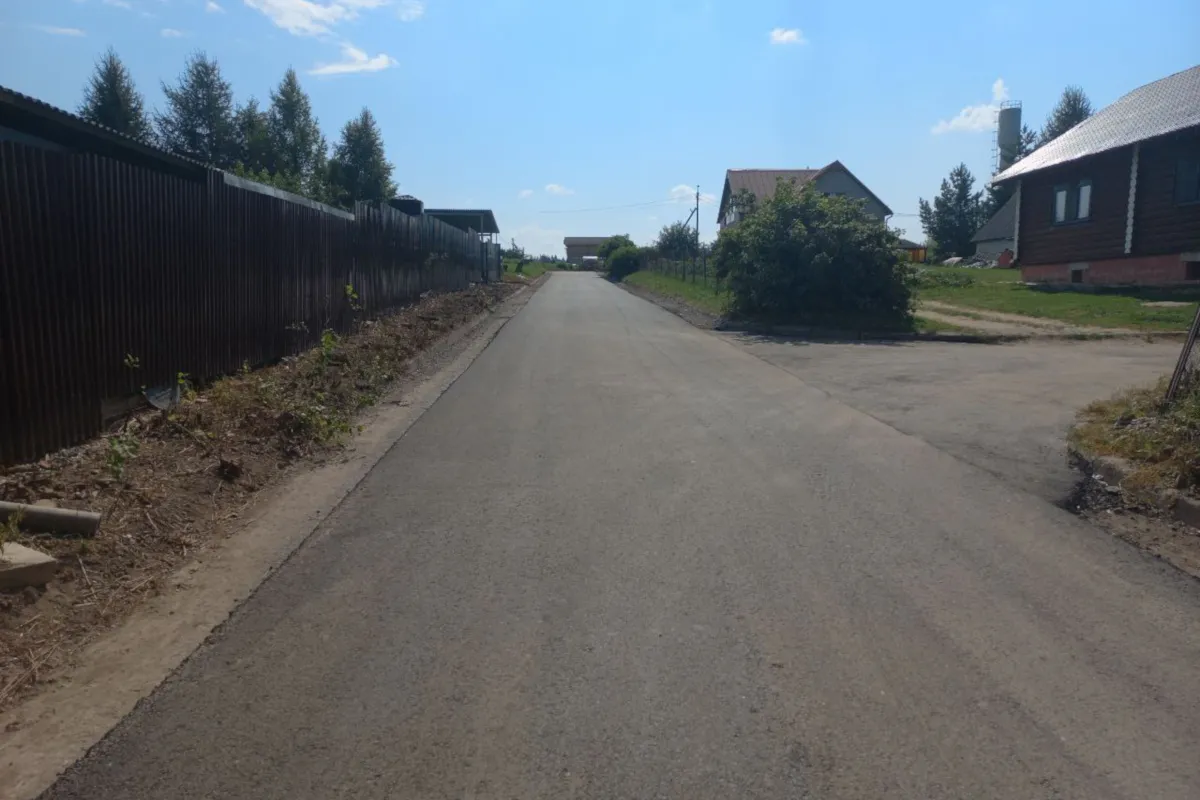 Более 5,5 километров новых дорог появилось в 11 населённых пунктах Вологодской области
