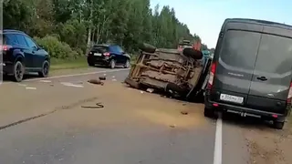 Два человека погибли в жуткой аварии под Соколом