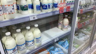 Как выбрать натуральное молоко и избежать подделки в магазине