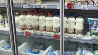 Как выбрать настоящее молоко и избежать фальсификата в магазине