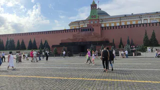 Вологодская митрополия покажет фильм о мавзолее Ленина