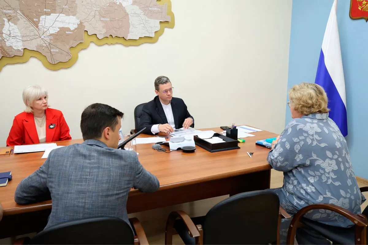 Губернатор Вологодской области обсудил с жителями актуальные вопросы