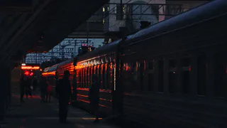 "Путешествуя поездом в России, вы будете рыдать": американец честно рассказал о незабываемой поездке в плацкарте