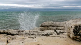 Очень недооценённый курорт Крыма: меньше народа, нет пробок, дешевле еда и жильё, можно подлечиться