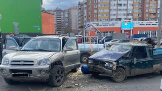 В Вологде пострадавшего в ДТП водителя "Ижа" госпитализировали в больницу