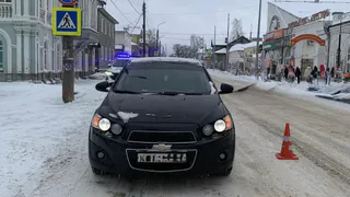 Молодой водитель сбил женщину на пешеходном переходе в Вологодской области