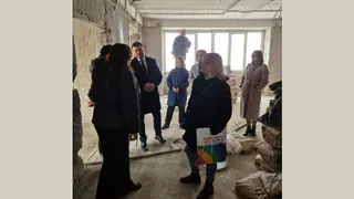 Капительный ремонт Вологодской школы №33 контролируют родители школьников
