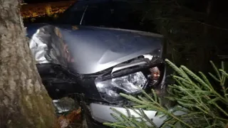 В Вологодской области Лада съехала в кювет: пострадали три человека
