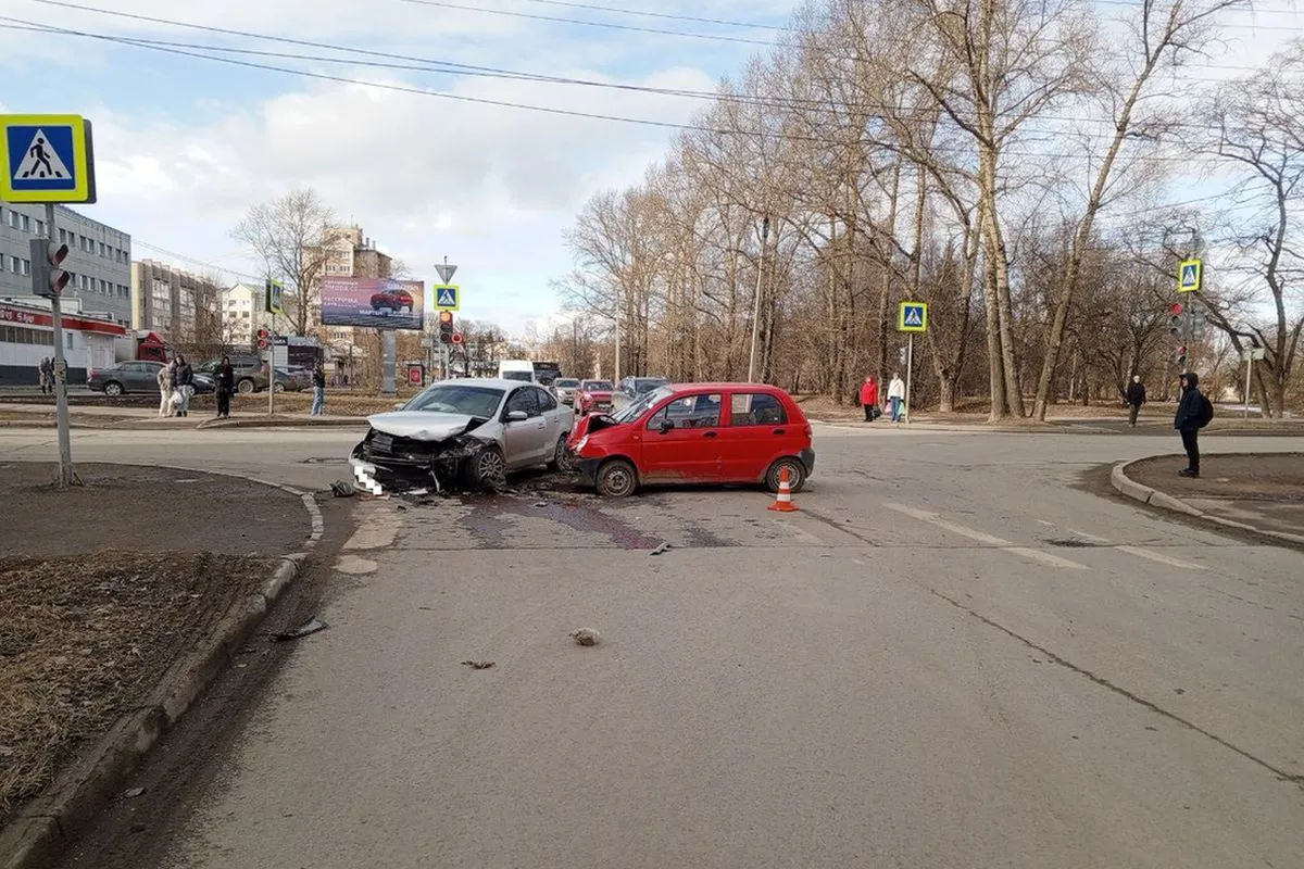 В Вологде пострадавшего в ДТП пассажира госпитализировали в больницу