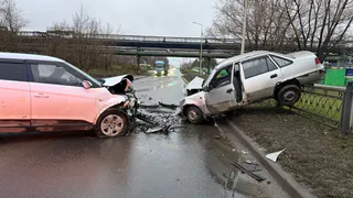 В Вологодской области водитель без прав стал виновником ДТП с двумя пострадавшими