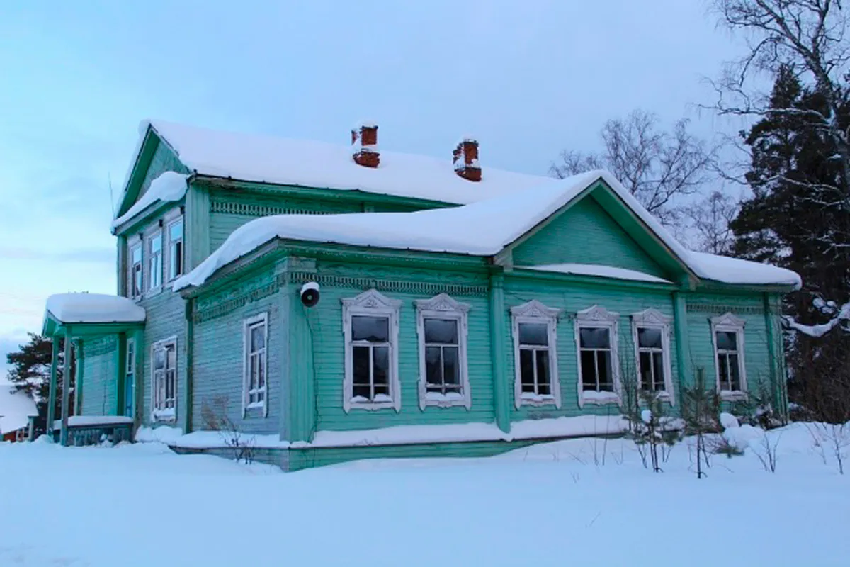 В Вологодской области продают старинную дворянскую усадьбу за рубль