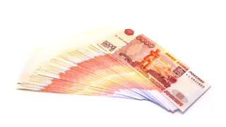 Для всех, кто хранит дома купюры в 5 000 рублей - важное изменение в январе