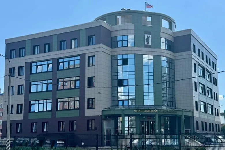 В Вологодской области воспитатель взыскала с детсада более 100 000 рублей за производственную травму