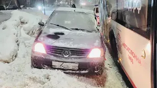 В Вологодской области водитель иномарки пострадала в ДТП с автобусом