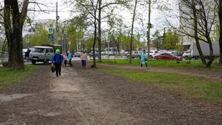 К вологодской школе №8 обустроят новую пешеходную дорожку