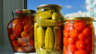 Хруст на всю хату: маринованные огурцы из СССР - такие вкусные, что 40 банок будет недостаточно