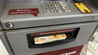 Больше никаких переводов с карты на карту: банки вводят обязательное условие для клиентов из РФ