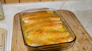 Сырные трубочки из лаваша за 10 минут: вкусно, быстро и время сэкономите — домашние будут просить еще
