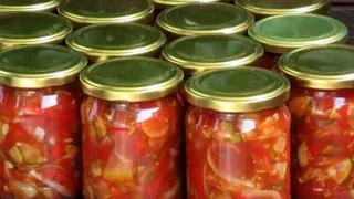 Невероятно вкусная кабачковая икра: разлетается быстрее, чем я успеваю ее закатать — 50 банок еле хватает до весны