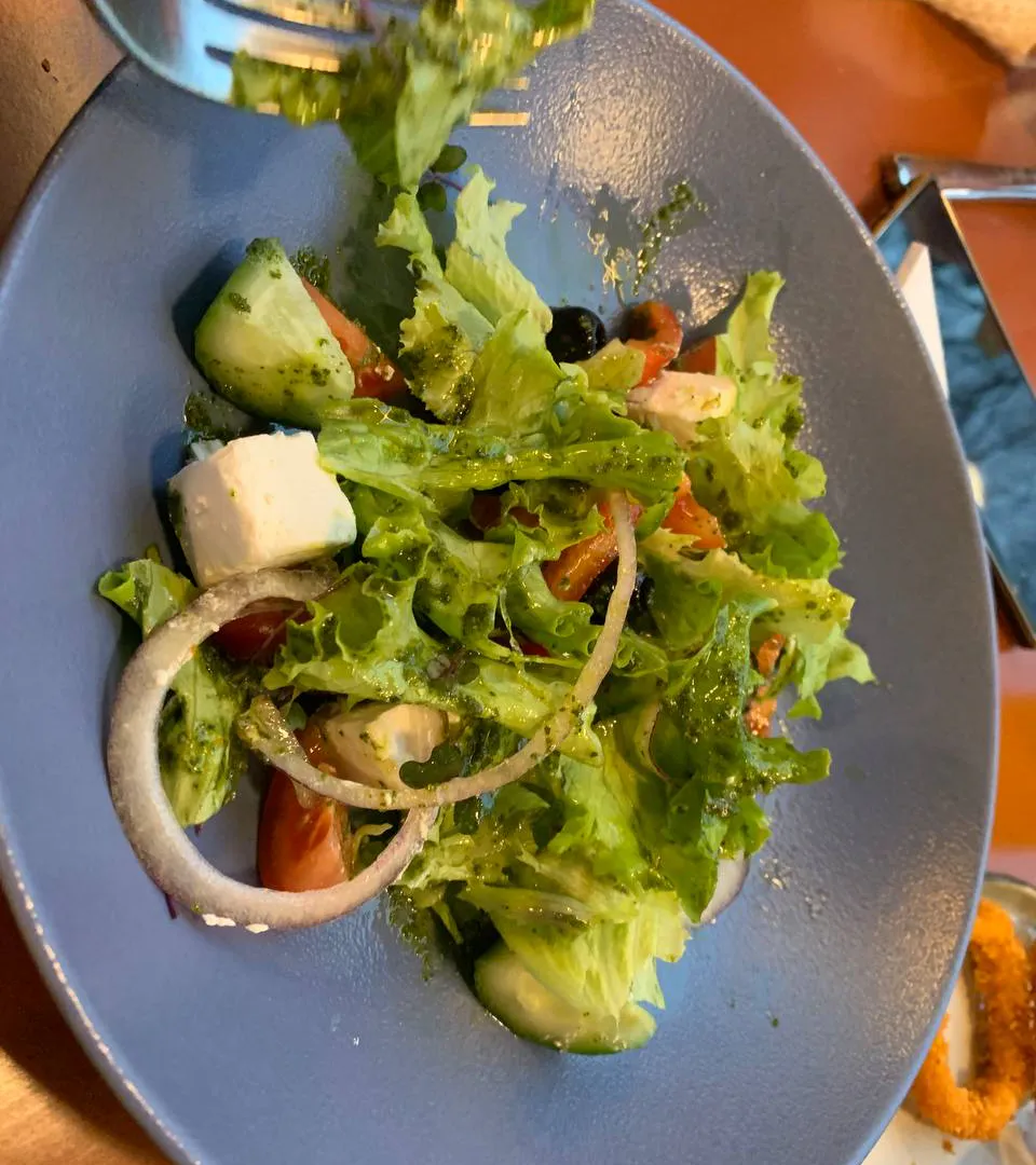 Салат «Огненная Лошадь»: что приготовить на Новый 2026 год