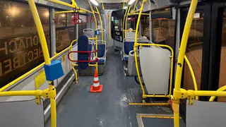 В Вологодской области после резкого торможения автобуса пострадала пассажирка