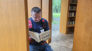 В Вологде открылась первая уличная библиотека