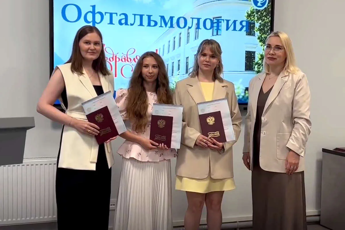 Первые ординаторы Вологодского филиала ЯГМУ получили дипломы врачей