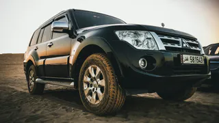 Хорошо, что взял Mitsubishi Pajero Sport, а не Toyota Fortuner - просто идеален для бездорожья