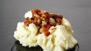 Добавьте в картошку - и пюре станет пышным, вкусным и без комочков — всё дело в особом ингредиенте
