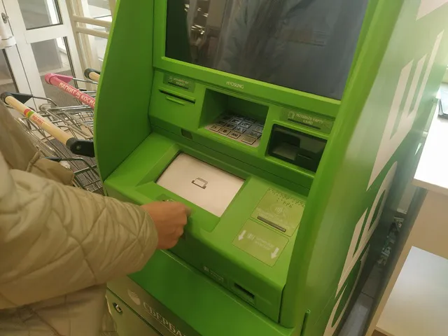 С 1 июля зачисления на карту будут контролироваться налоговой и облагаться налогом: подробные разъяснения ФНС
