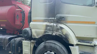 В Вологодской области во время движения загорелся бензовоз