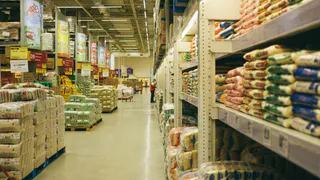Сразу на 50-80% подорожают 5 популярных продуктов к новогоднему столу – полный список