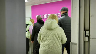 Жители Вологодской области жалуются на граффити у пунктов выдачи заказов