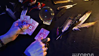 70 тысяч рублей заплатили пенсионеры из Вашкинского района за снятие порчи