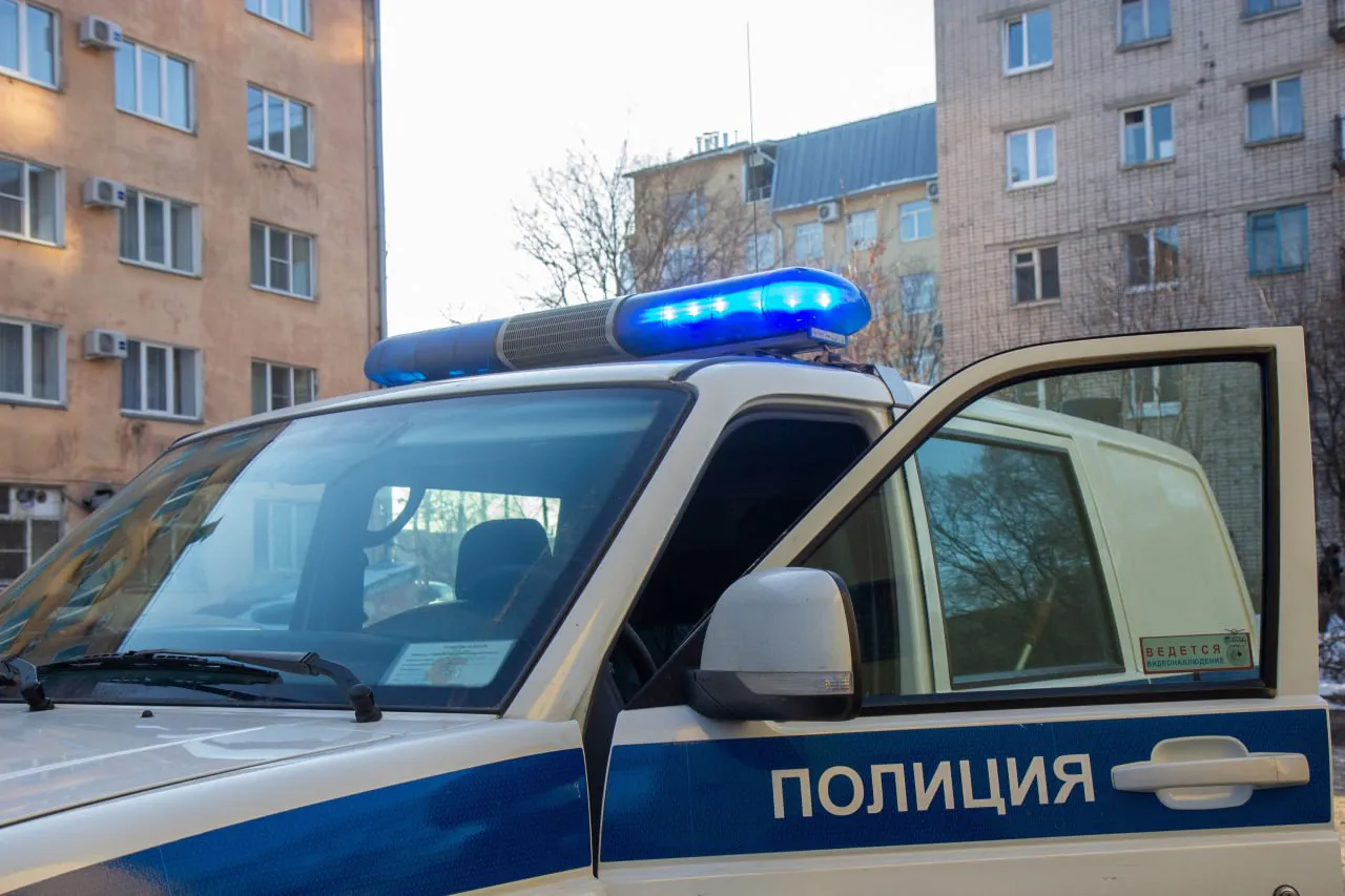 Виртуальная симпатия обернулась финансовой потерей для жителя Вологодской области