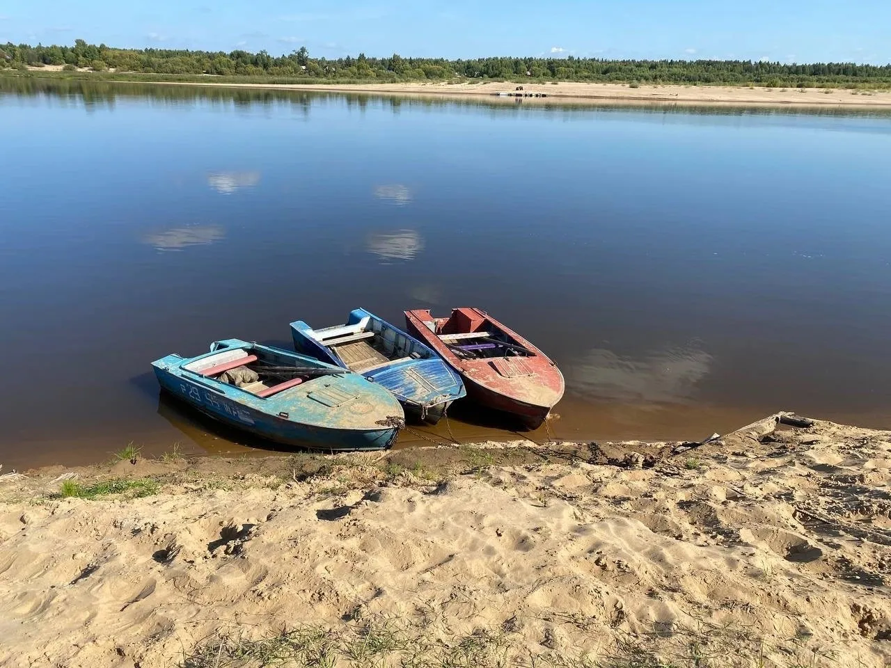 Под Вологдой массово воруют лодки