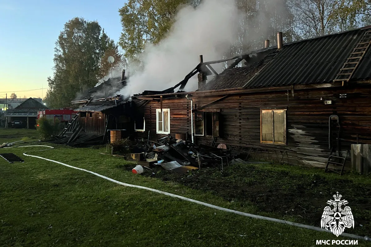 Пожилой вологжанин чудом спасся из огня, уничтожившего его дом