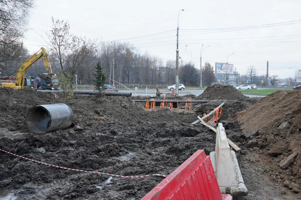 В Вологде обновляют ключевой канализационный коллектор: уже уложено более 900 метров новых труб
