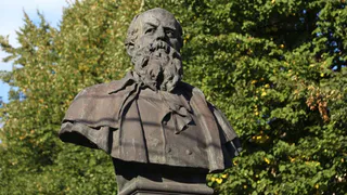 В Вологодской области обновят монумент Верещагину в рамках реконструкции сквера