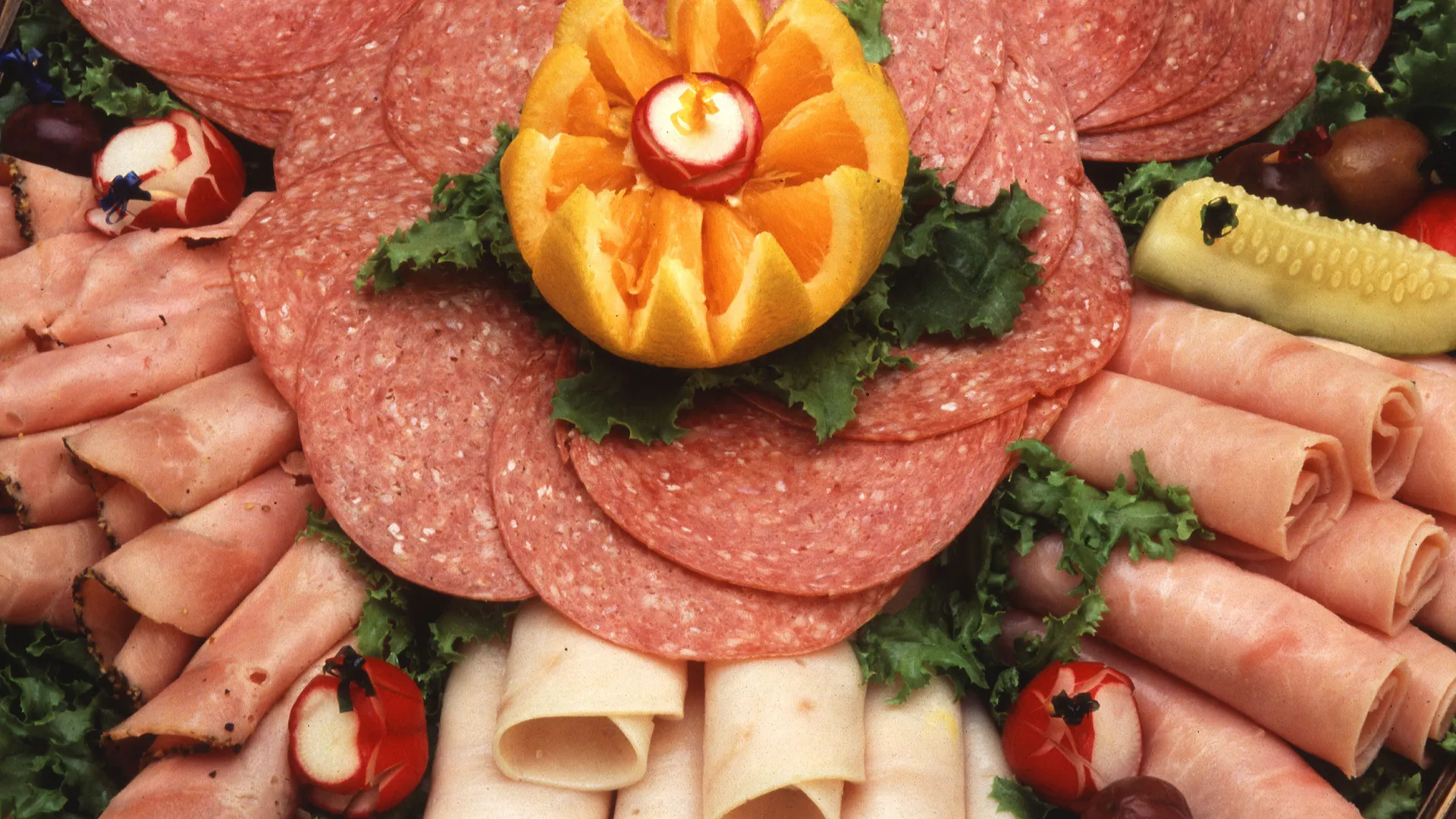 Роскачество проверило колбасу: результаты исследования