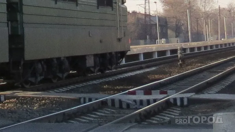 Сегодня в Вологде закроют два железнодорожных переезда