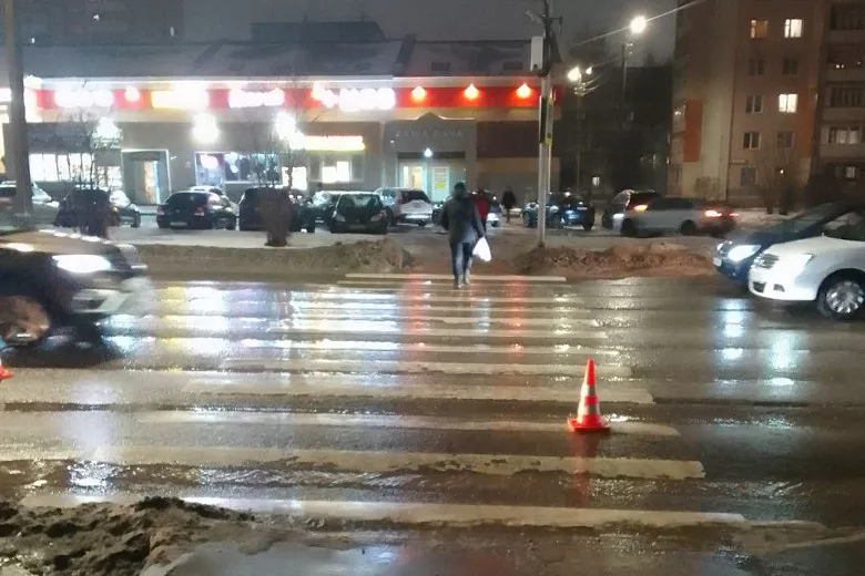 Женщина пострадала в ДТП с иномаркой в Вологде