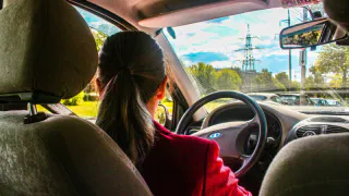 С августа обязательно должно быть в автомобиле: вот зачем каждый водитель теперь обязан возить белое полотенце