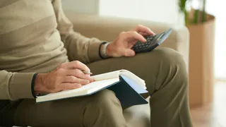 Указ подписан. Пенсионеров, которым от 60 до 85 лет, ждет большой сюрприз уже в декабре