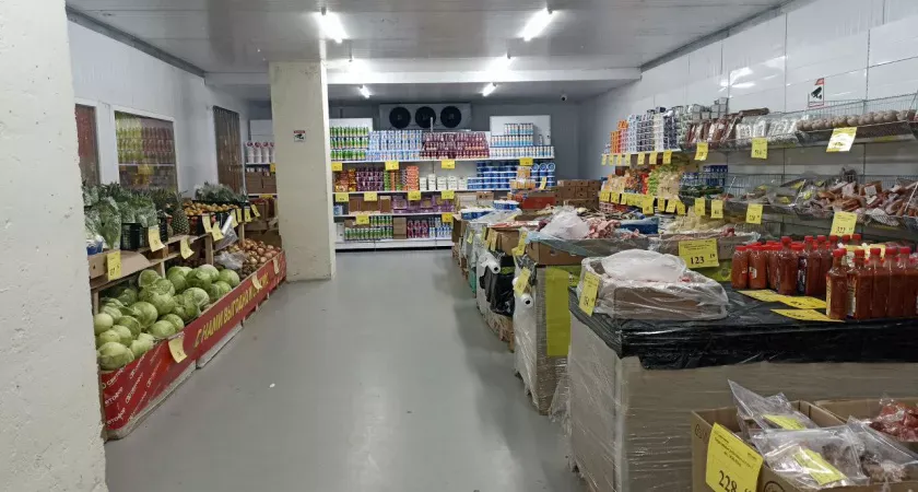 Мясо за 559 рублей, в котором белка меньше, чем в колбасных изделиях? Новые товары в «холодном зале» магазина «Светофор»