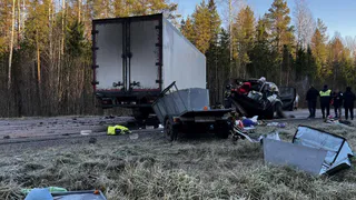 В Вологодской области 74-летний водитель погиб в ДТП с грузовиком