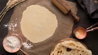 Без этих лепёшек не обходится ни один завтрак: такие вкусные, что домашние готовы есть вместо хлеба — рецепт из тетради