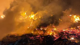 В Вологодской области многодетная семья лишилась дома из-за детской шалости и неисправного извещателя