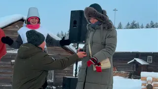 Петербуржец сделал предложение руки и сердца в "Семёнково" в Вологодской области